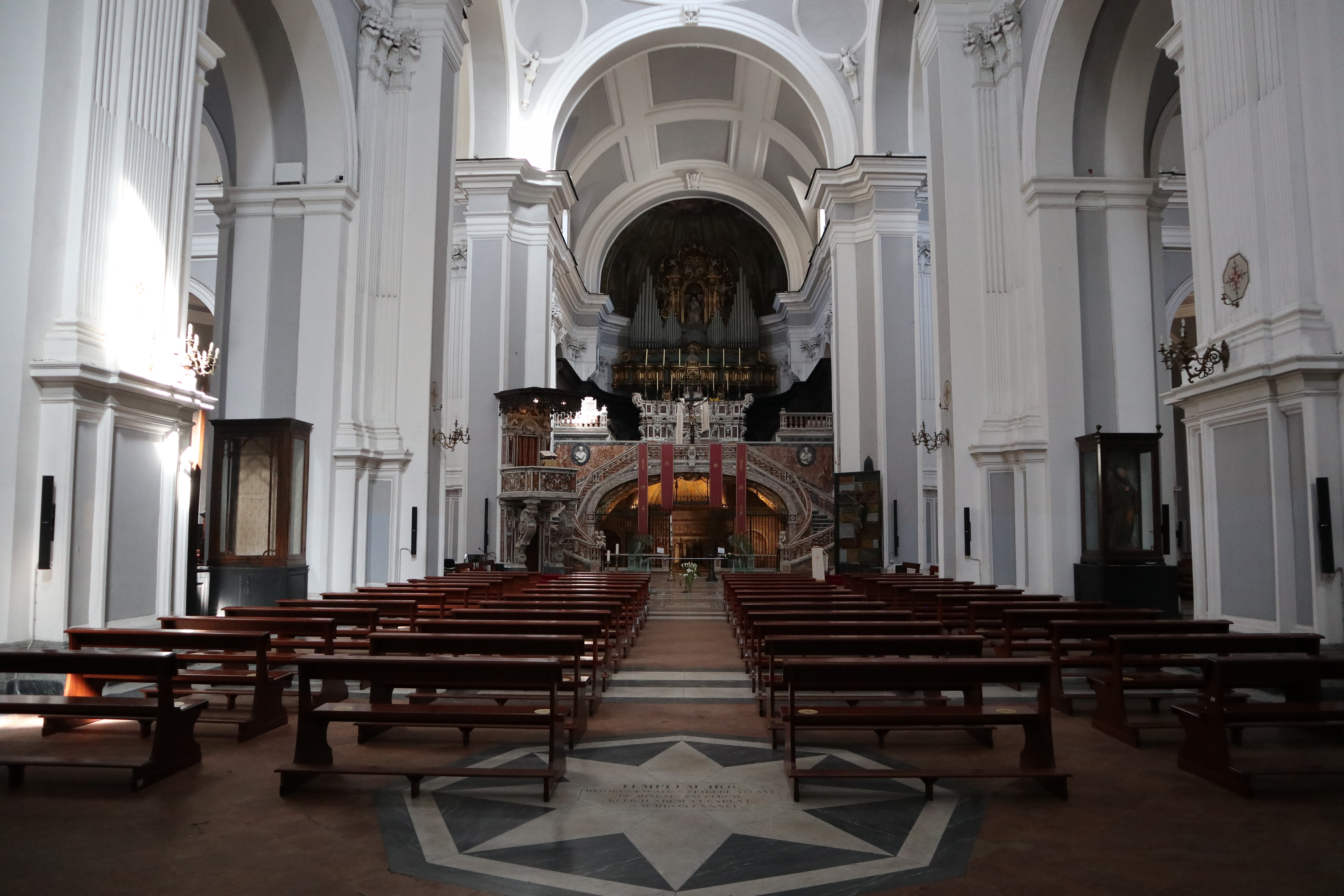 Basilica di Santa Maria della Sanità