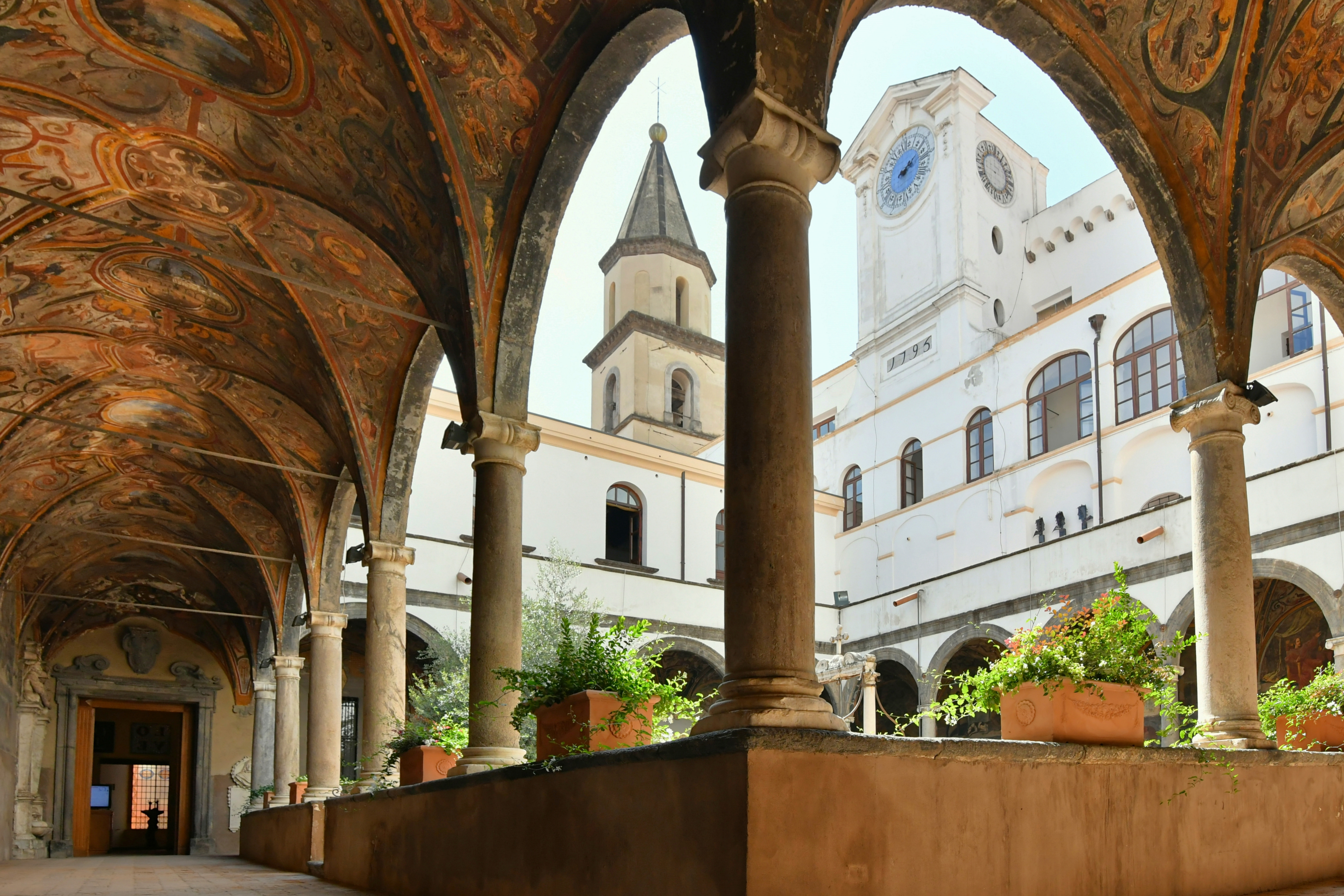 Chiostro di Santa Maria la Nova