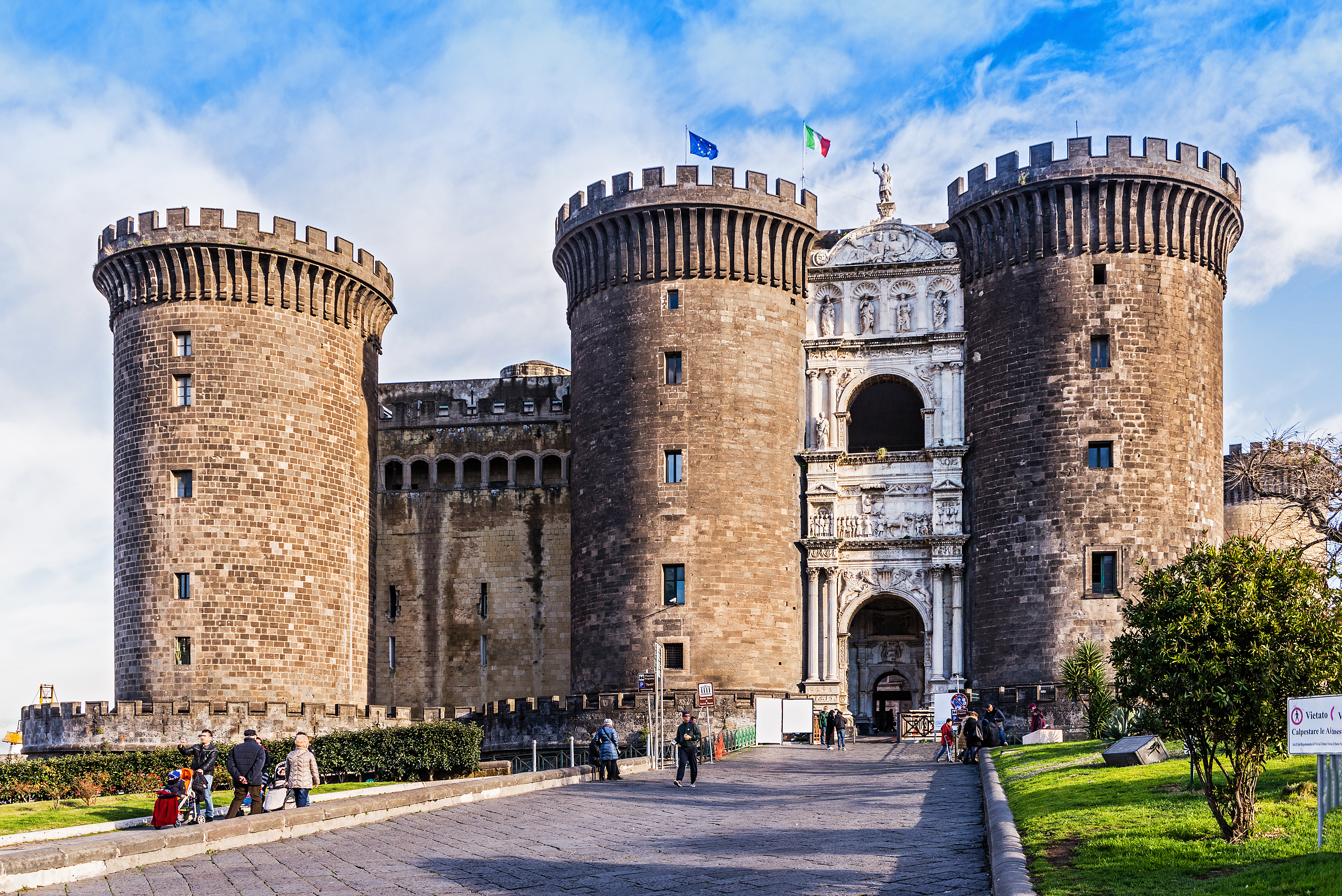 Maschio Angioino e Museo Civico di Castel Nuovo